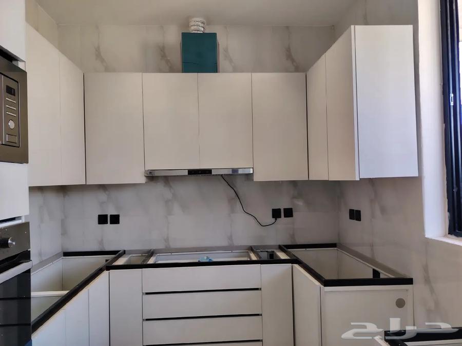 فني المنيوم تفصيل شبابيك. تفصيل ابواب وصيانة مطابخ الالمنيوم64225859463427111