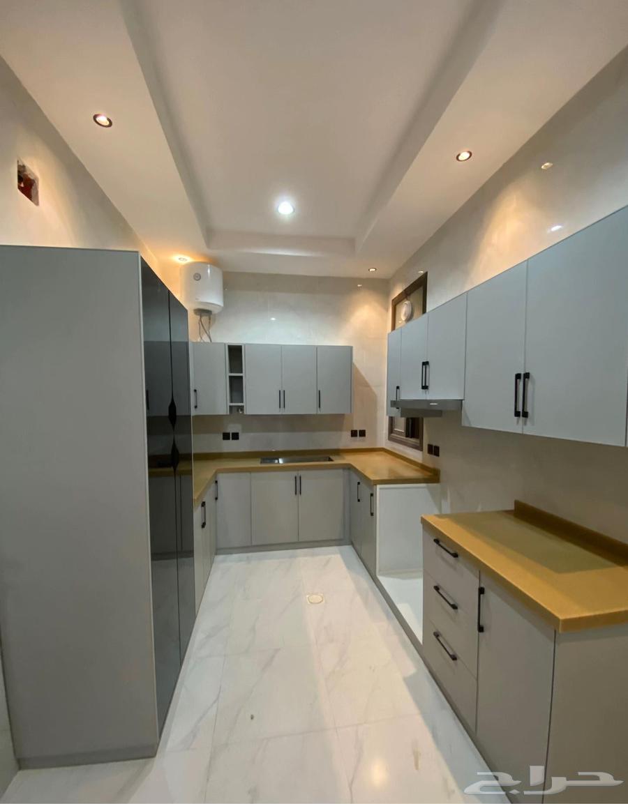 فني المنيوم64226081824129113