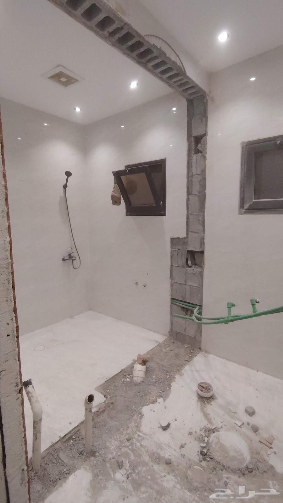 Cutting asphalt walls, sanding rough exterior concrete, sealing openings, breaking cores64229017417347112