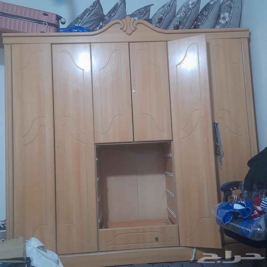 دولاب نظيف كامل مع سرير وكومدينة64228273023105110