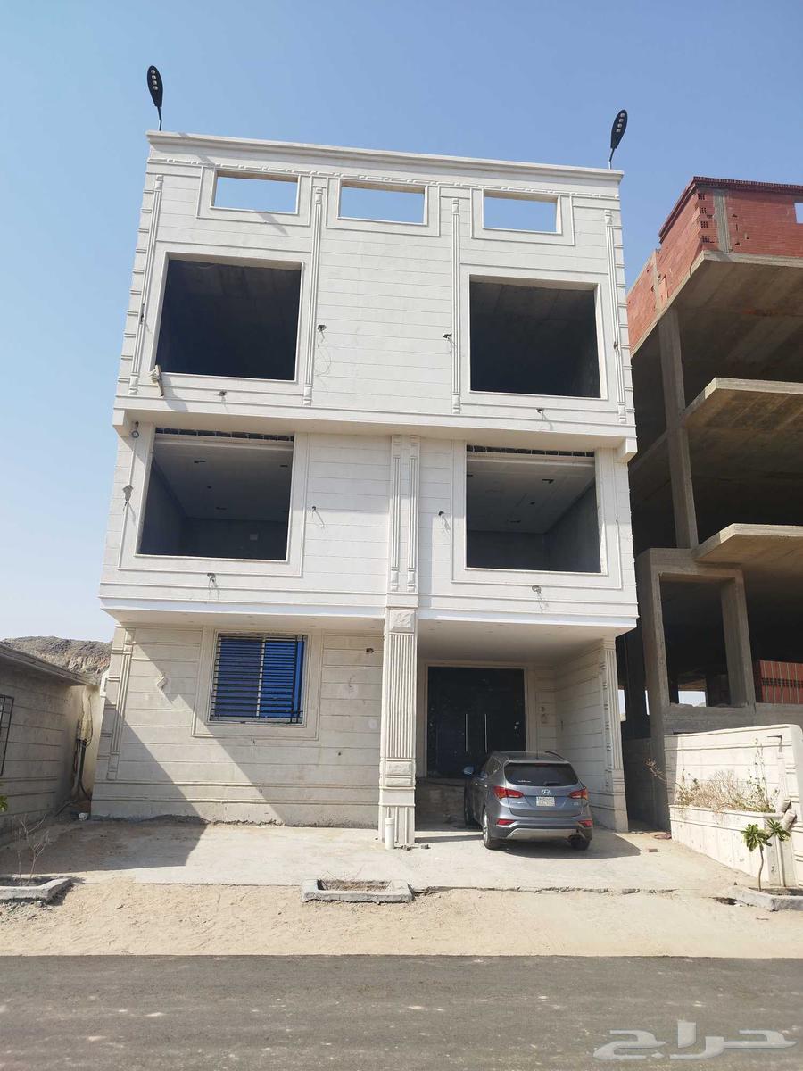 عماره و ارض للبيع موقع مميز ولي العهد 464228628062210111