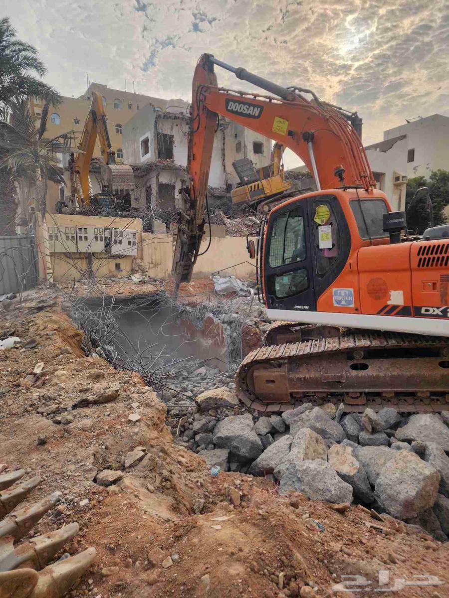 هدم جميع المباني واخراج رخصه الهدم جده64228464504066111