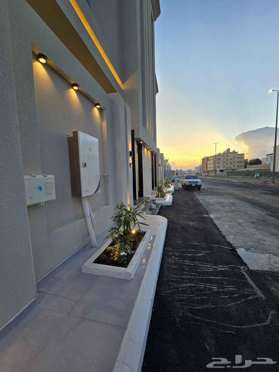 للبيع شقق كامل خدمات 500 الف64228627625218111