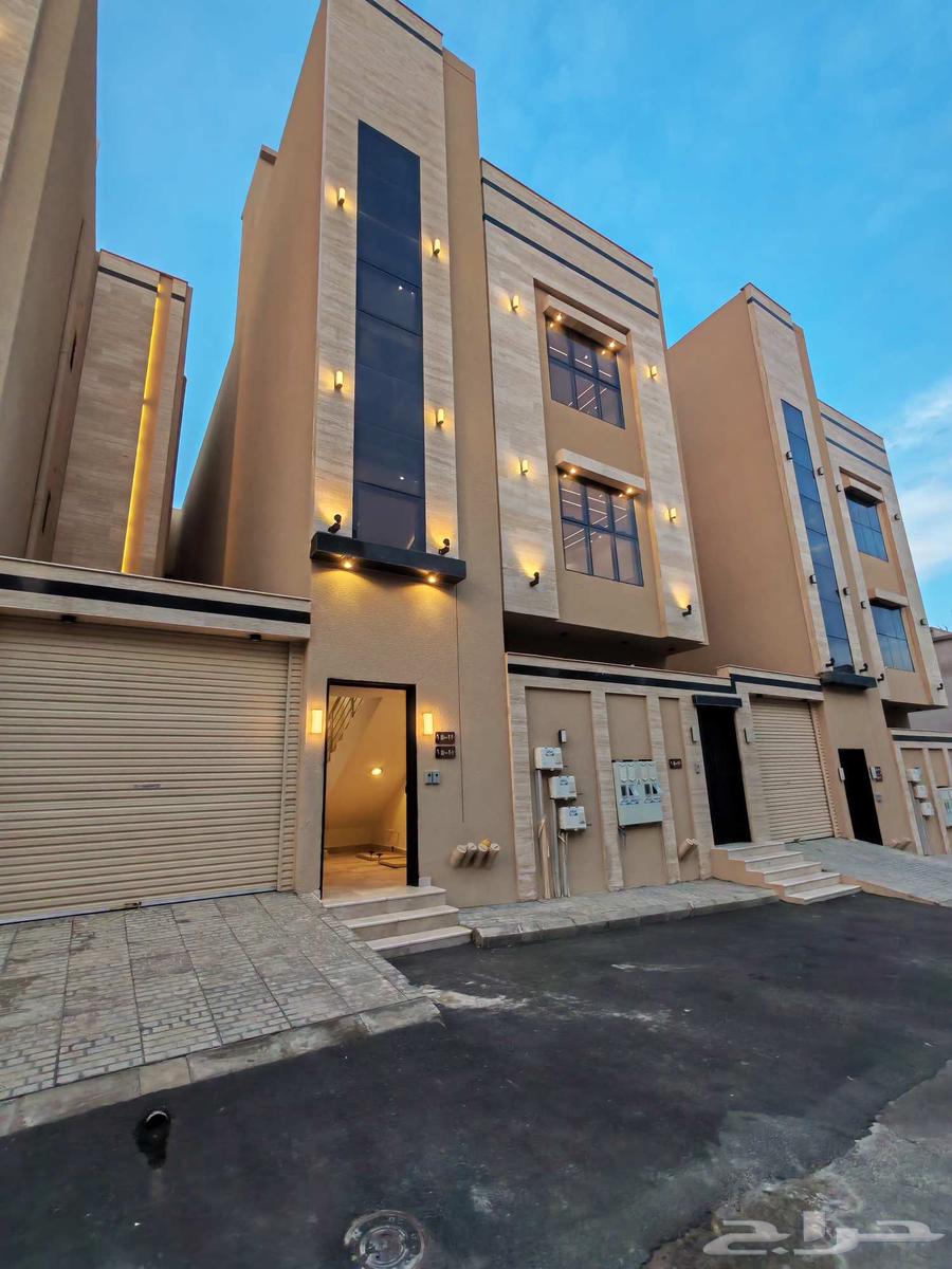 للبيع بحي الضيافه شقق علويه بسطح خاص من 550 الف vip64228265434883111