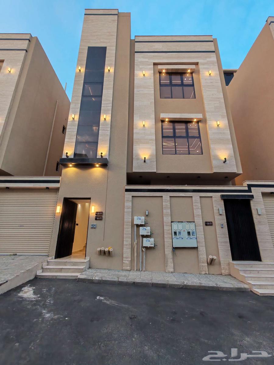 للبيع بحي الضيافه شقق علويه بسطح خاص من 550 الف vip64228265434883110