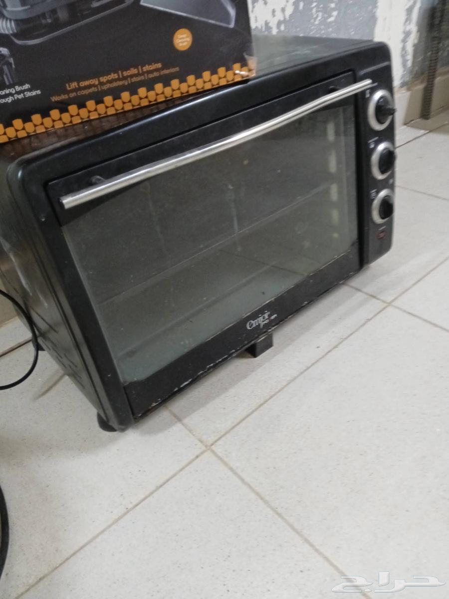 For sale, a little with a bakery, including a cleaning right for sofas and carpets in Al-Ahsa64240145810435114