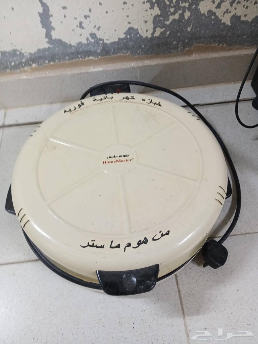 For sale, a little with a bakery, including a cleaning right for sofas and carpets in Al-Ahsa64240145810435111