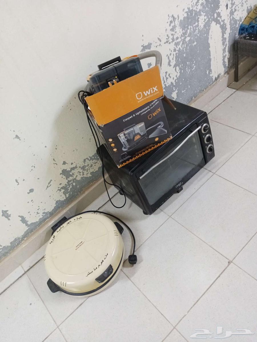 For sale, a little with a bakery, including a cleaning right for sofas and carpets in Al-Ahsa64240145810435110