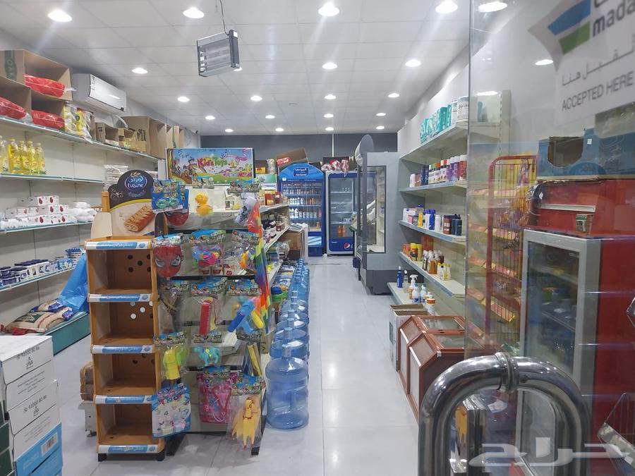 بقالة للبيع64228816372482111