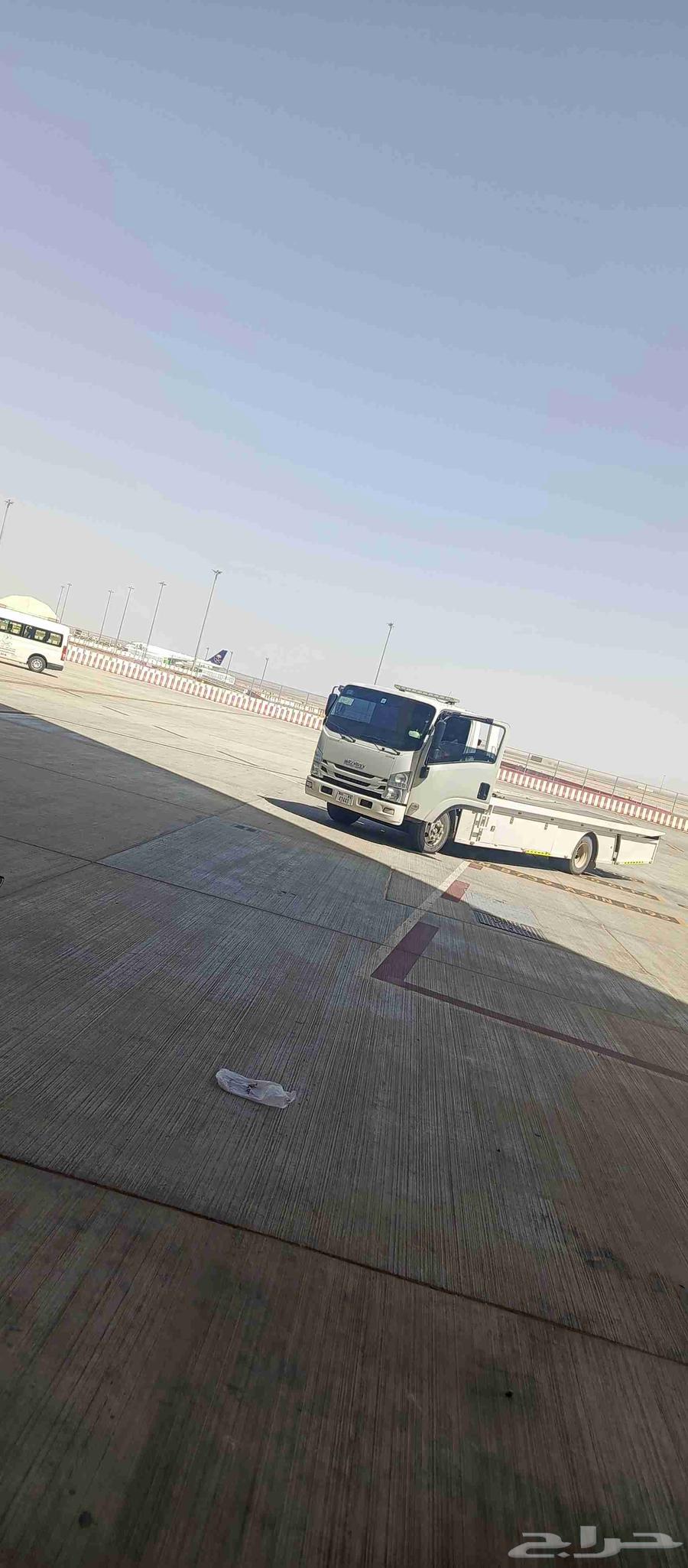 سطحة جدة إلى دبي الامارات64229382962561112