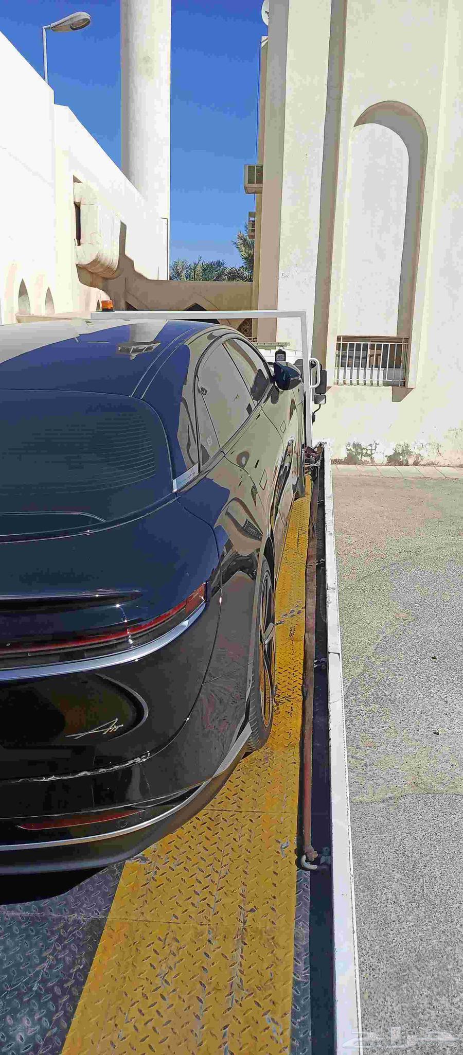 سطحة جدة إلى دبي الامارات64229382962561114