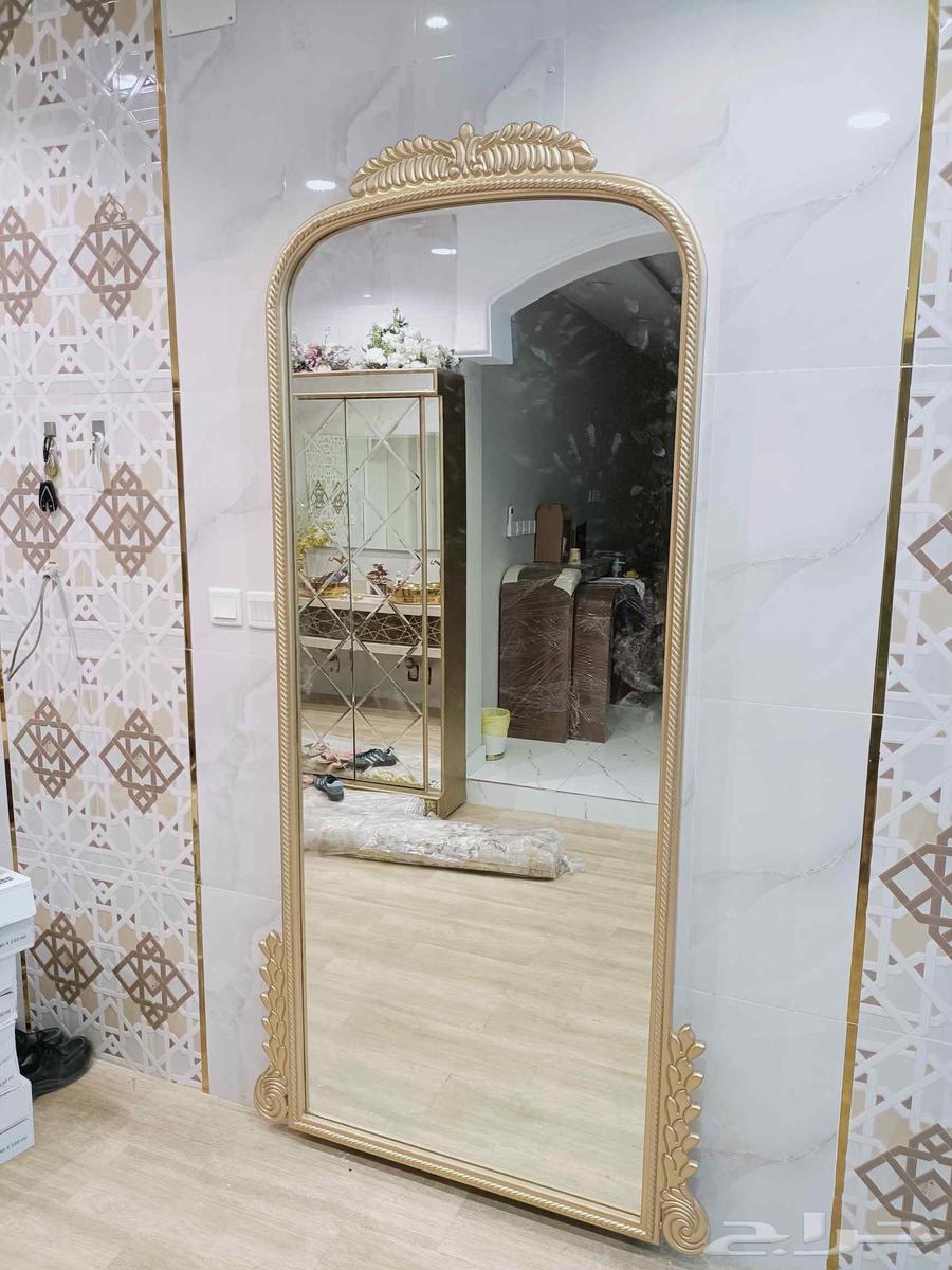 ديكور تحت الدرج -برواز مرايه ديكور64229556923778111