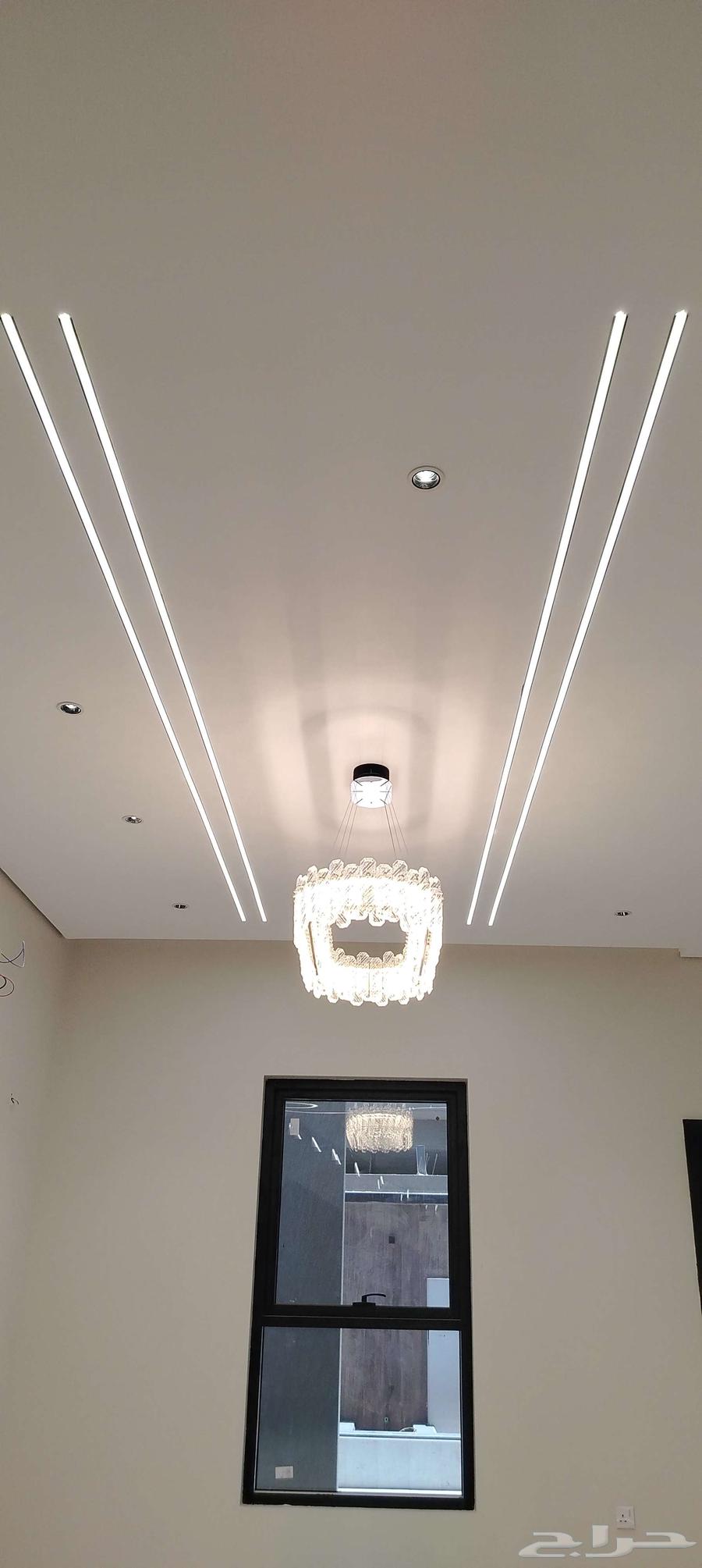 السلام عليكم ورحمة الله وبركاته انا كهربائي باكستاني تسيس و64229555712003114