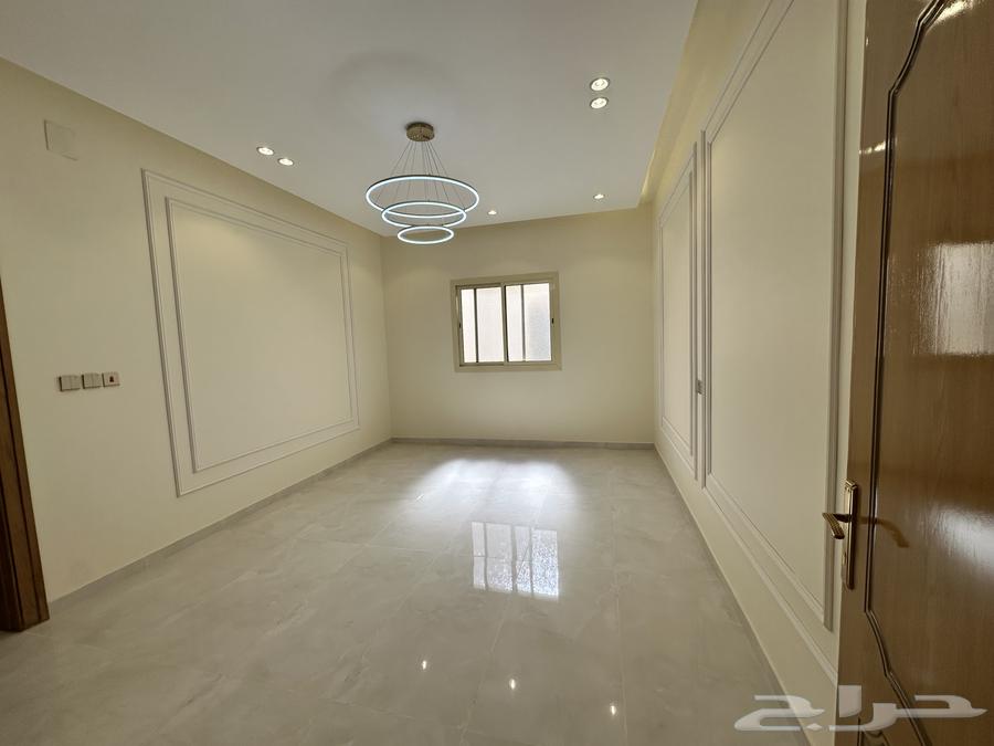 شقه دور ثاني للبيع وسيعه مصعد راكب مطبخ راكب64228458337923113