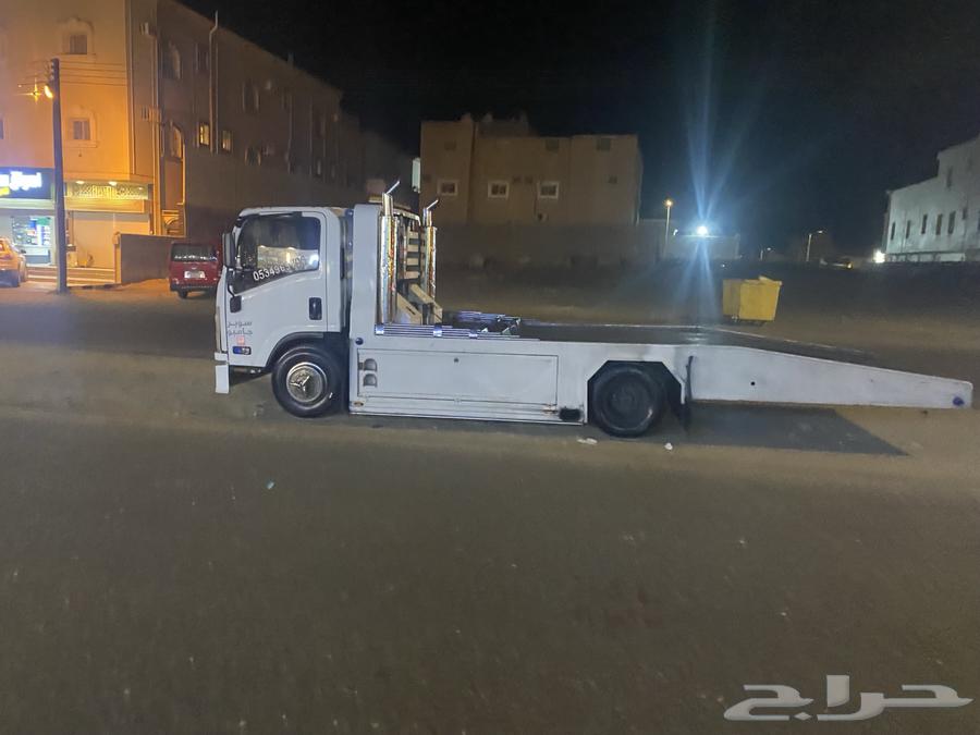 Flatbed for transporting all types of cars inside and outside Abha and Khamis Mushait64228272759810110