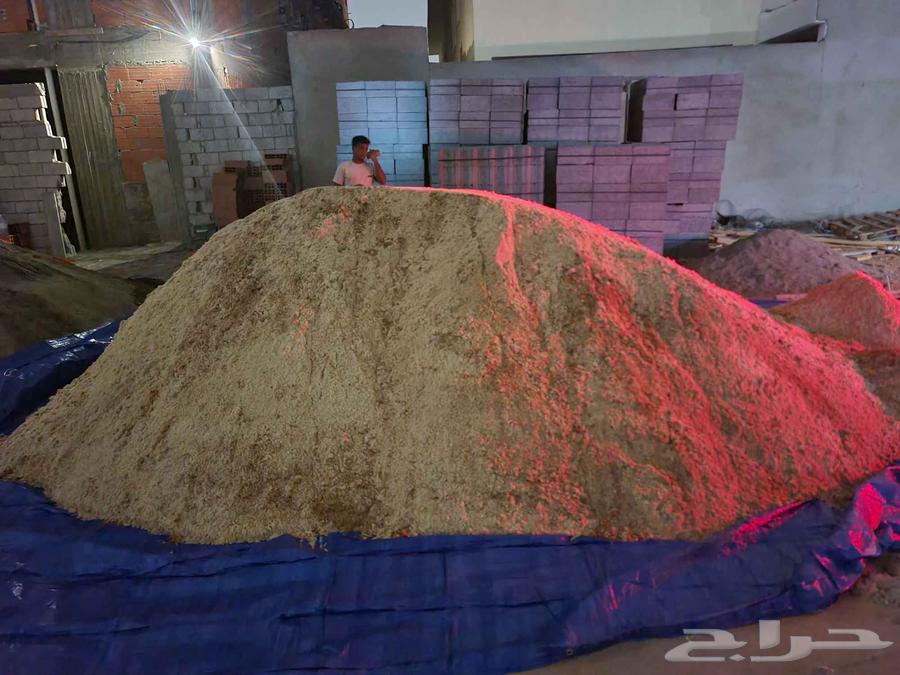 Chipped asphalt, all types of gravel, concrete mixers, and all types of concrete64228636595841111