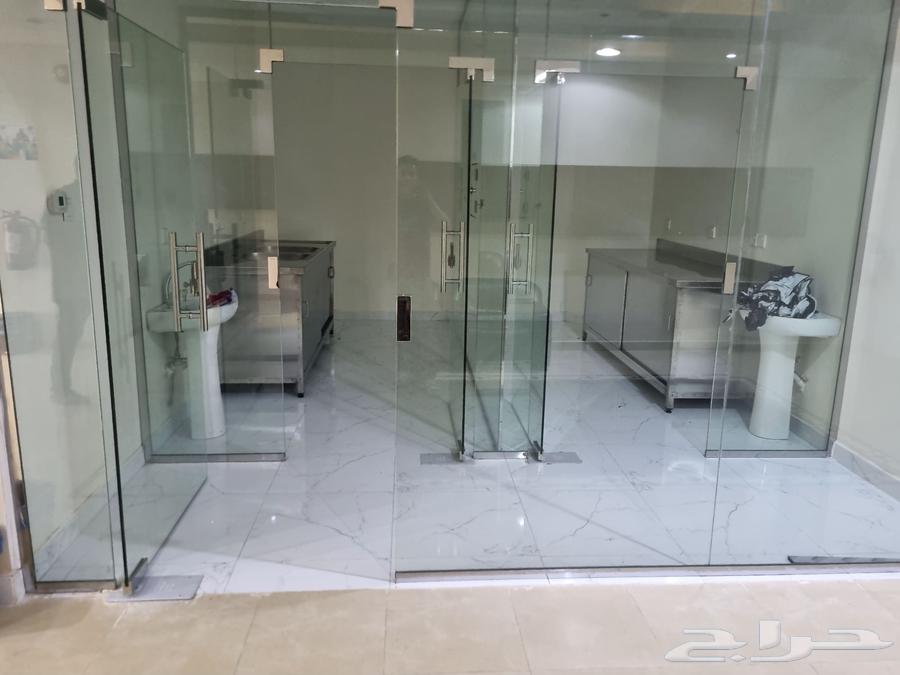 Scratch glass, shower glass, store front glass, office partitions glass64239760184962110