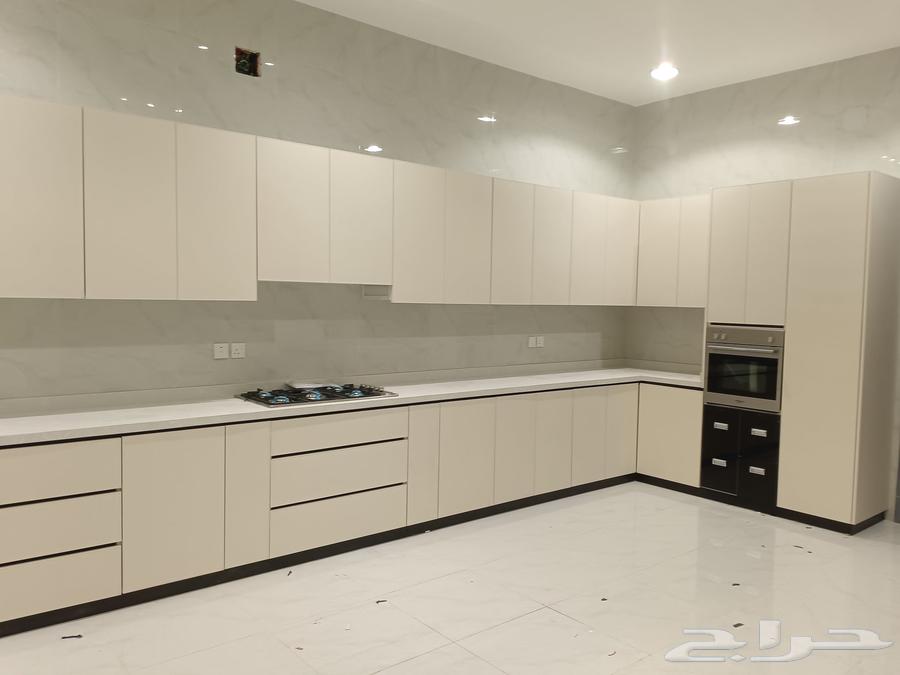 Aluminum interior and exterior decorations, disassembly, installation, customization, and maintenance64239761162114111