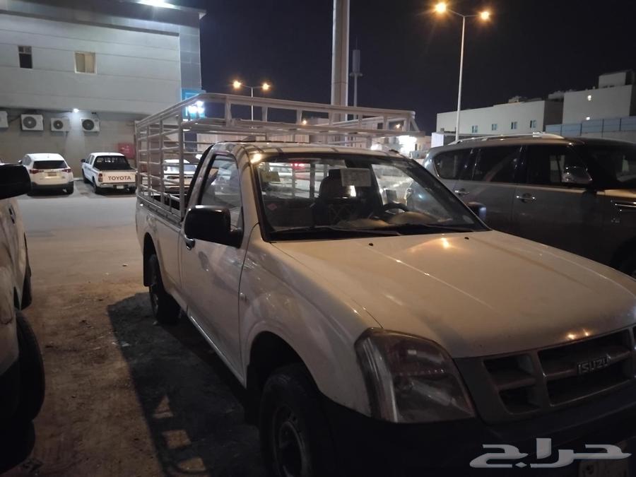 Cargo loading vehicle from Al-Gwayiyya to Riyadh 3 days a week64229382842499111
