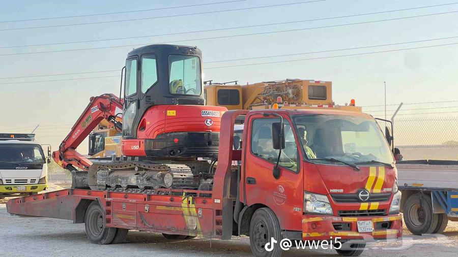 سطحه سحاب فوركلفت لليجار اليومي والمشاوير جميع الاحجام متوفر64239967777025114