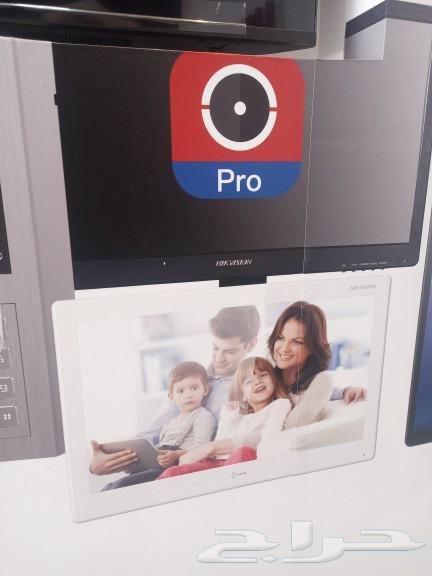 Camera technician for installation and maintenance of all types of cameras64228463262465111