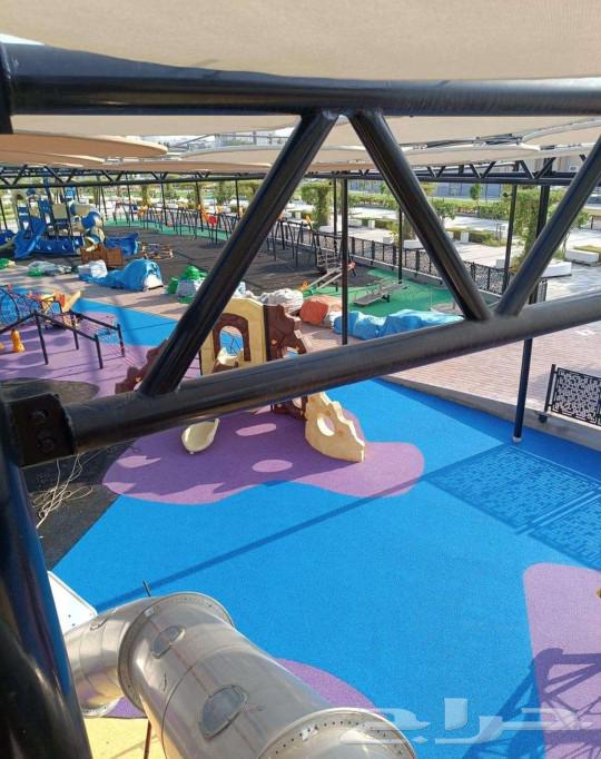 Supply and installation of football fields, artificial grass gardens, and rubber flooring64228636430849111