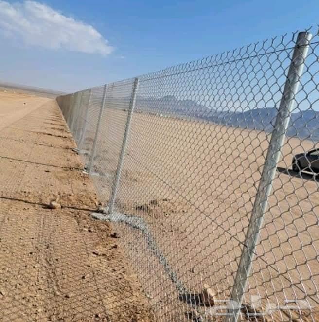 Farm fences, site fencing, crusher fencing, and all types of galvanized fences64228823864195113