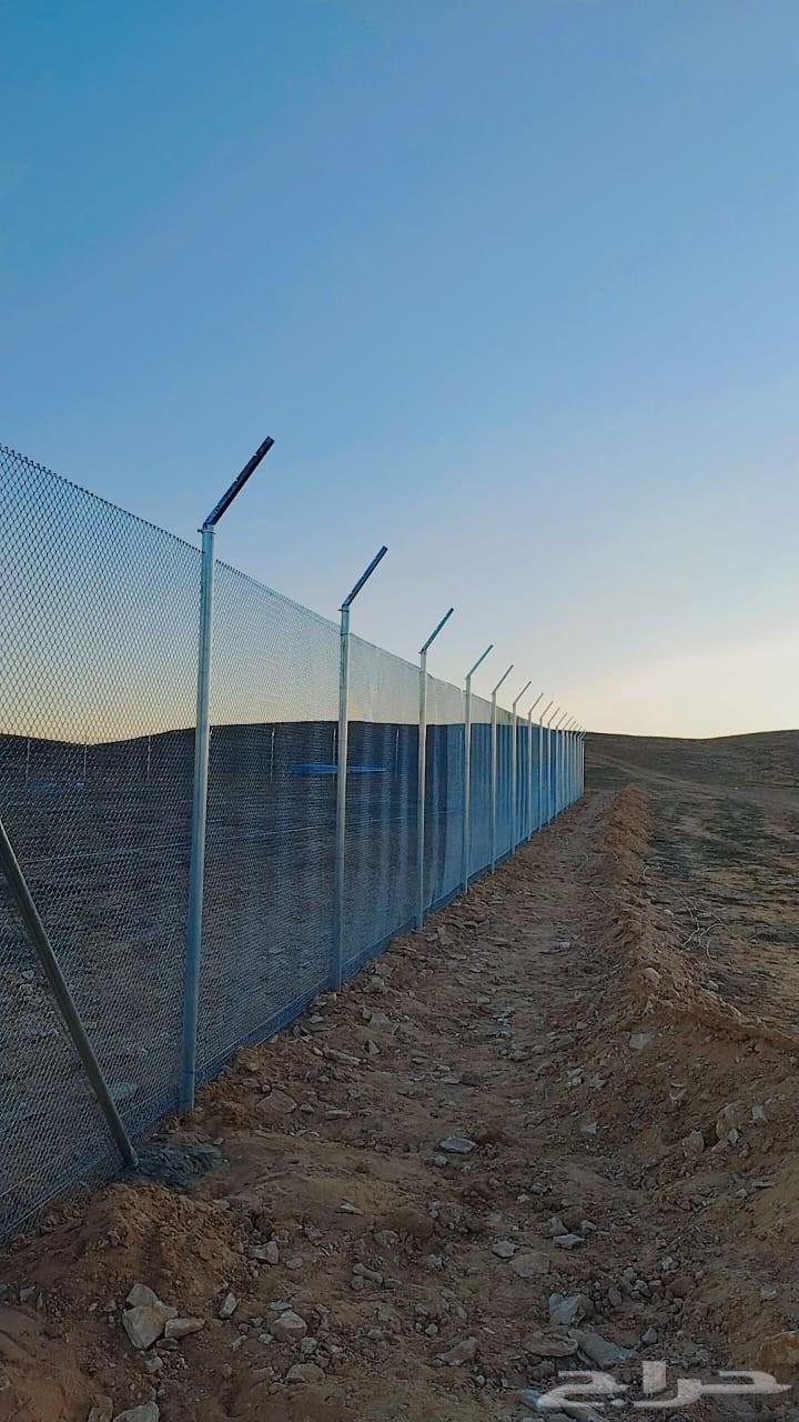 Fencing contractor with all specifications and reasonable prices64240145644801114