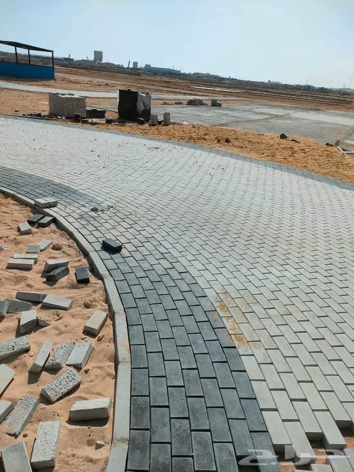 معلم تركيب بلدوره وانترلوك مدرسه حديقه تكسير64229556341249112