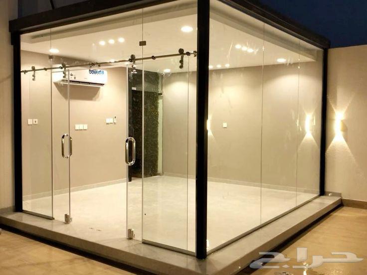 Installation of external glass rooms64229382754817111