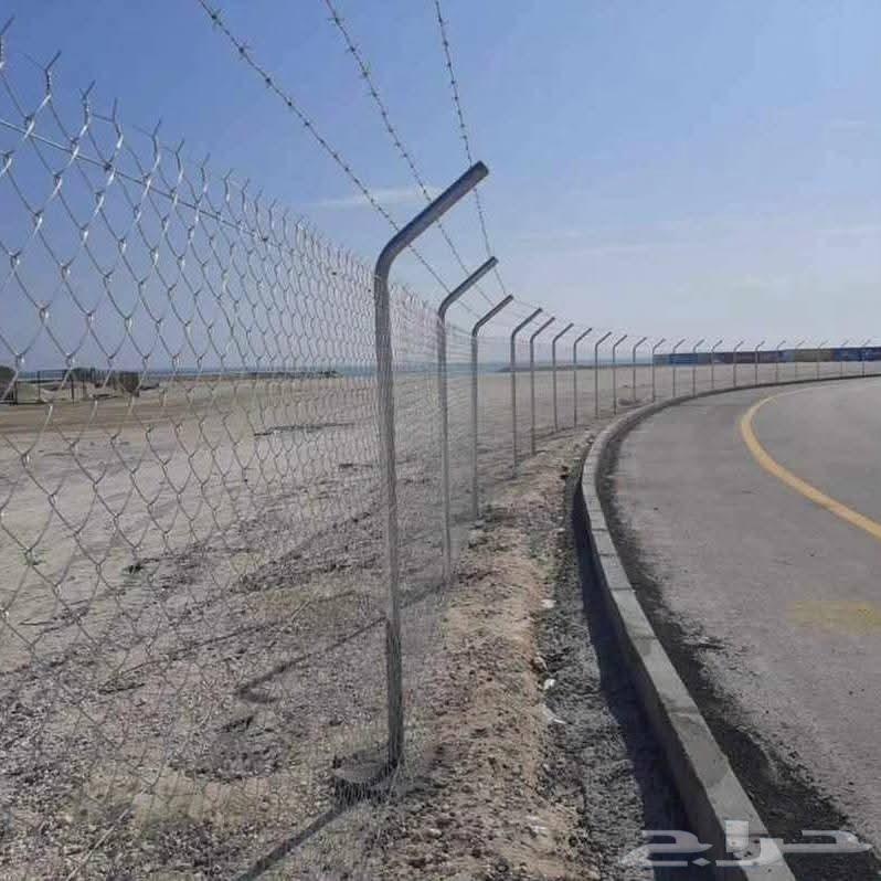 Supply and installation of all types of fences, shades, playgrounds, and warehouses64226079845506113