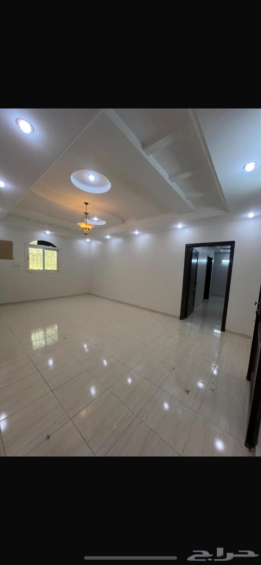 Apartment with rooftop, three rooms, monthly rent64228628342914112