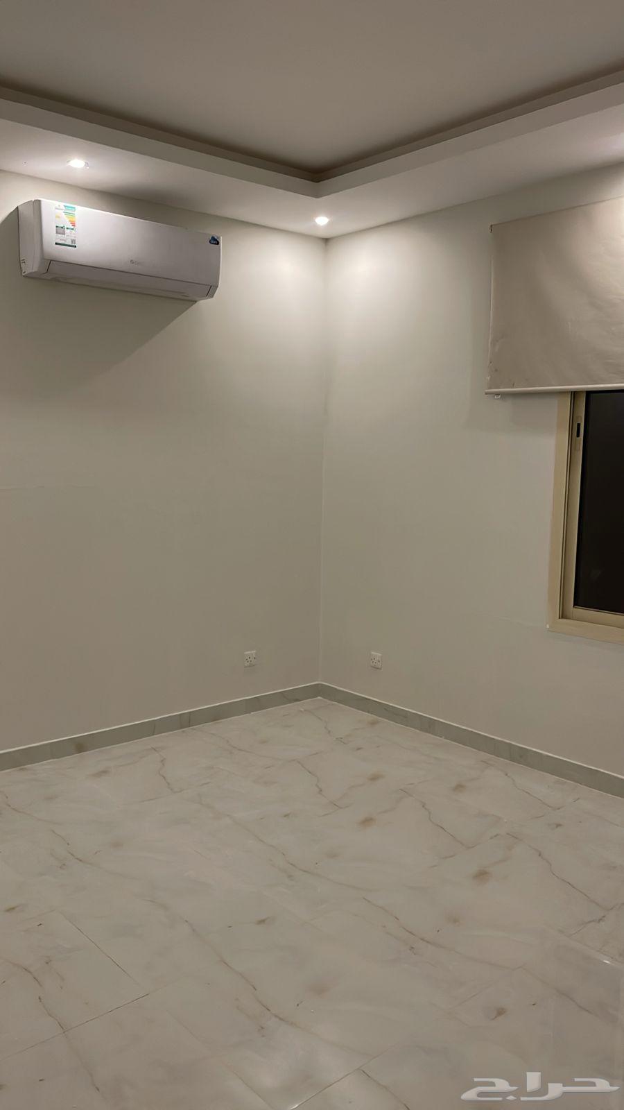 شقة للايجار حي القيروان64228627467138111