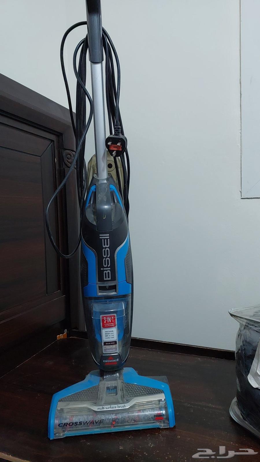 Excellent carpet washing vacuum, has no issues, used only once and kept64229556268035110