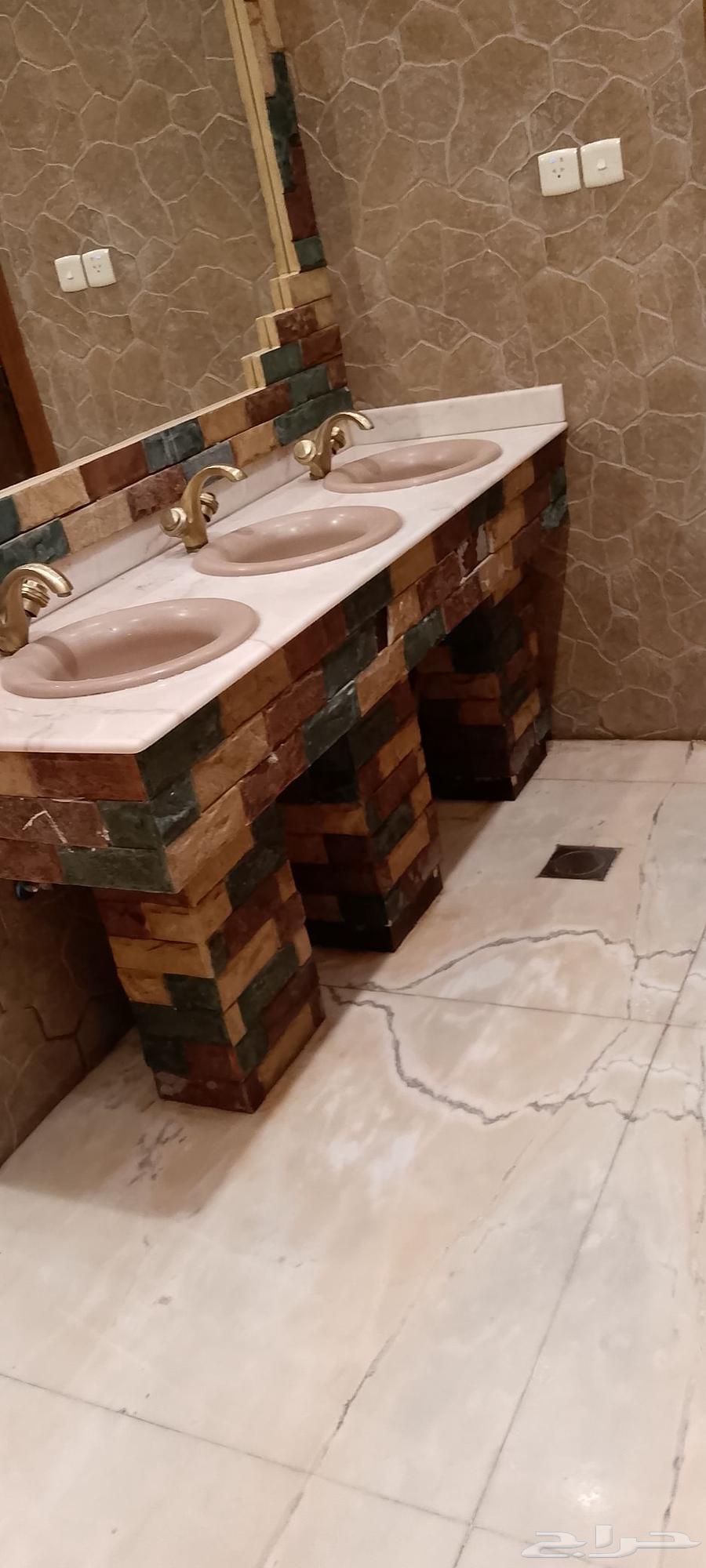 جلي بلاط وتلميع رخام و تنظيف و غسيل64229182144003113