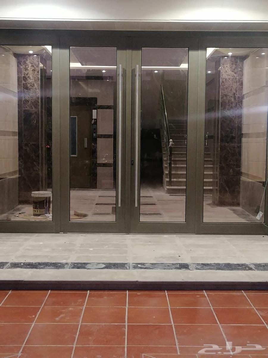 ورشة المنيوم64228465375617113