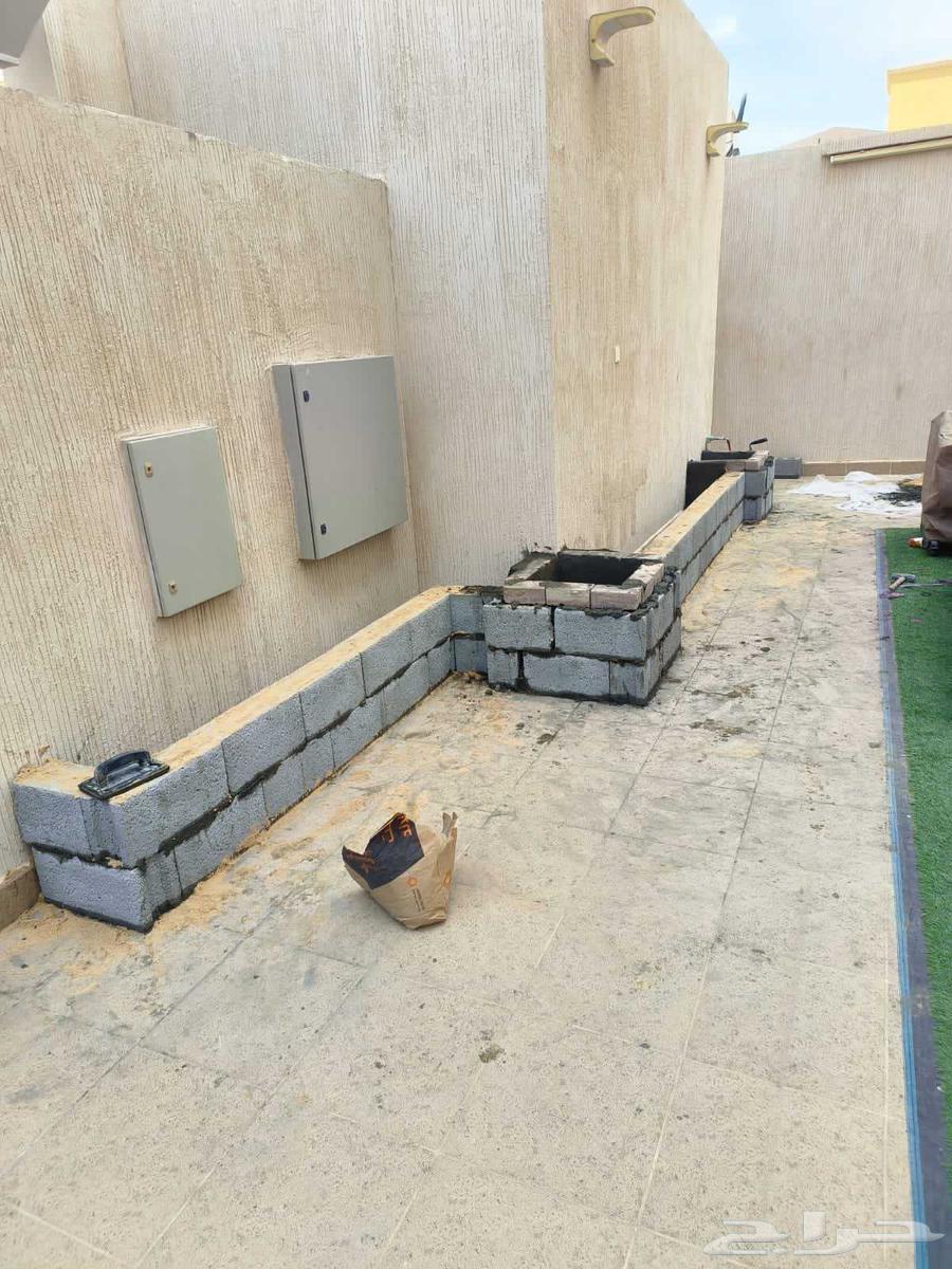 Sandwich panel decorations, planters, paints, insulation, roof finishes64168048258689114