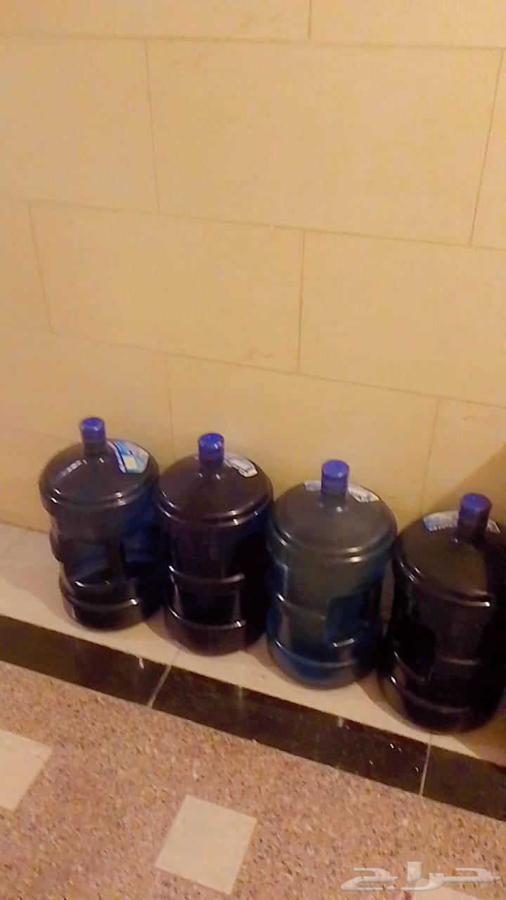 4 قوارير مياه جداد مملوئين ماء للبيع جده حي السلامه 100ريال64574411339139110