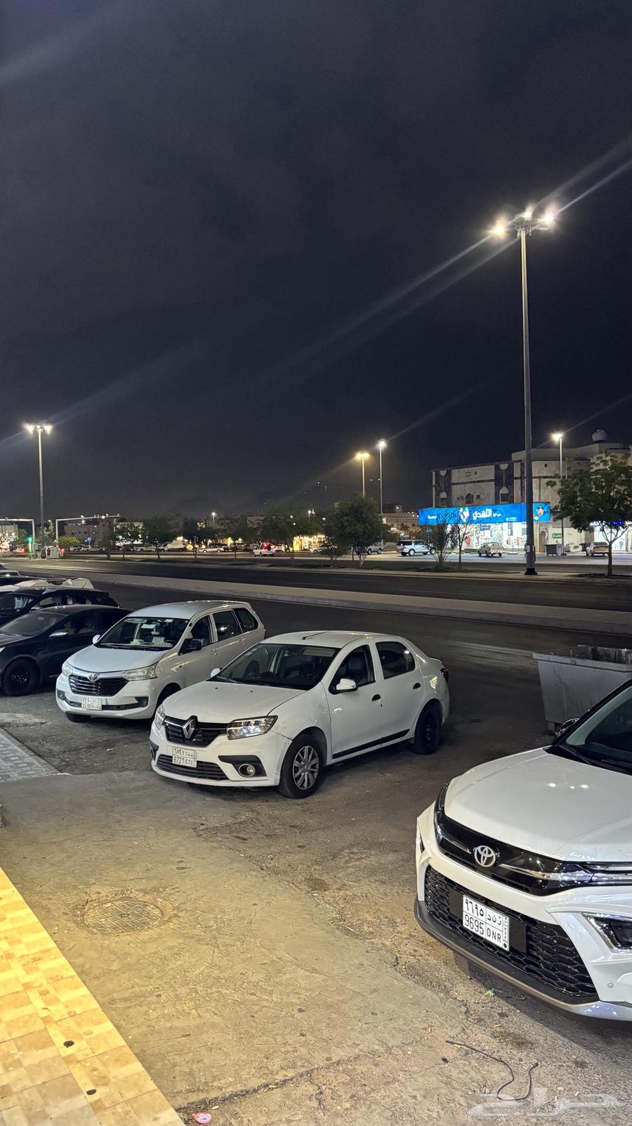 صالون حلاقه للتقبيل64240617050371112