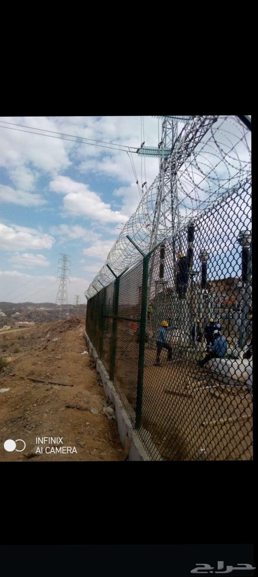 We supply and install all types of awnings and shades, as well as palm tree planting64240299230979113