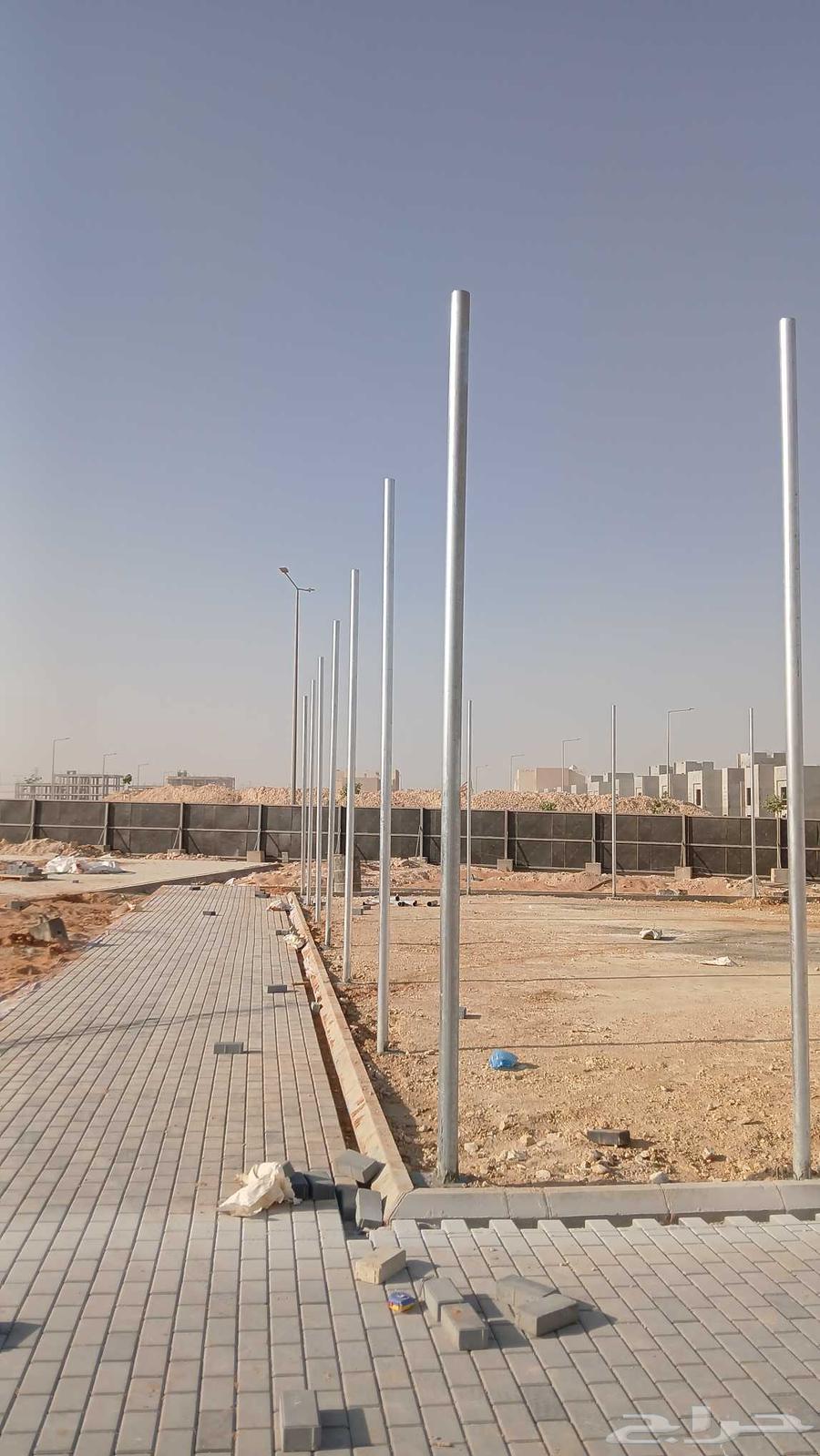 يوجد لدينا نخل عربي واشنطن وكذالك شبوك مزارع وملاعب ومضلات و64241652345090110