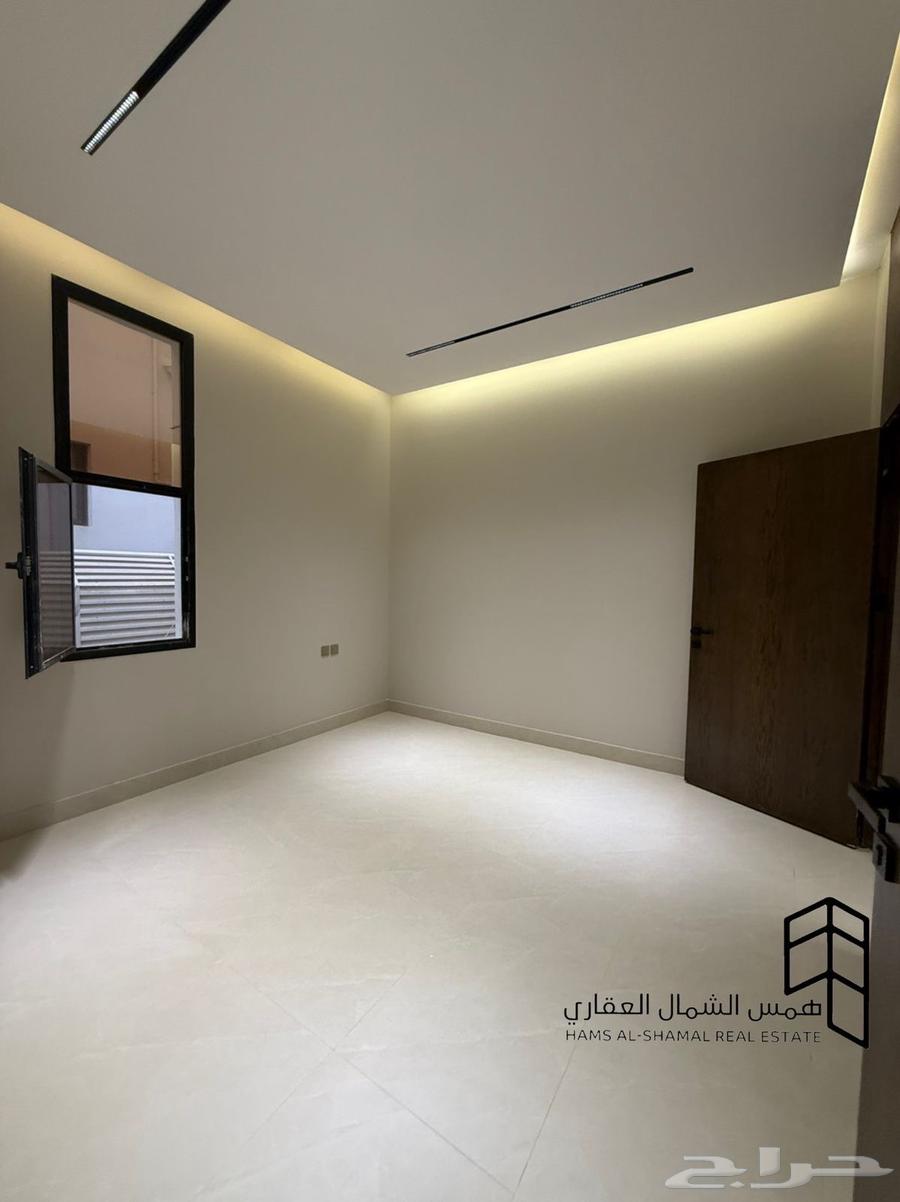 للبيع فيلا روف علوي حي اليرموك بمدخل خاص64239957611266111