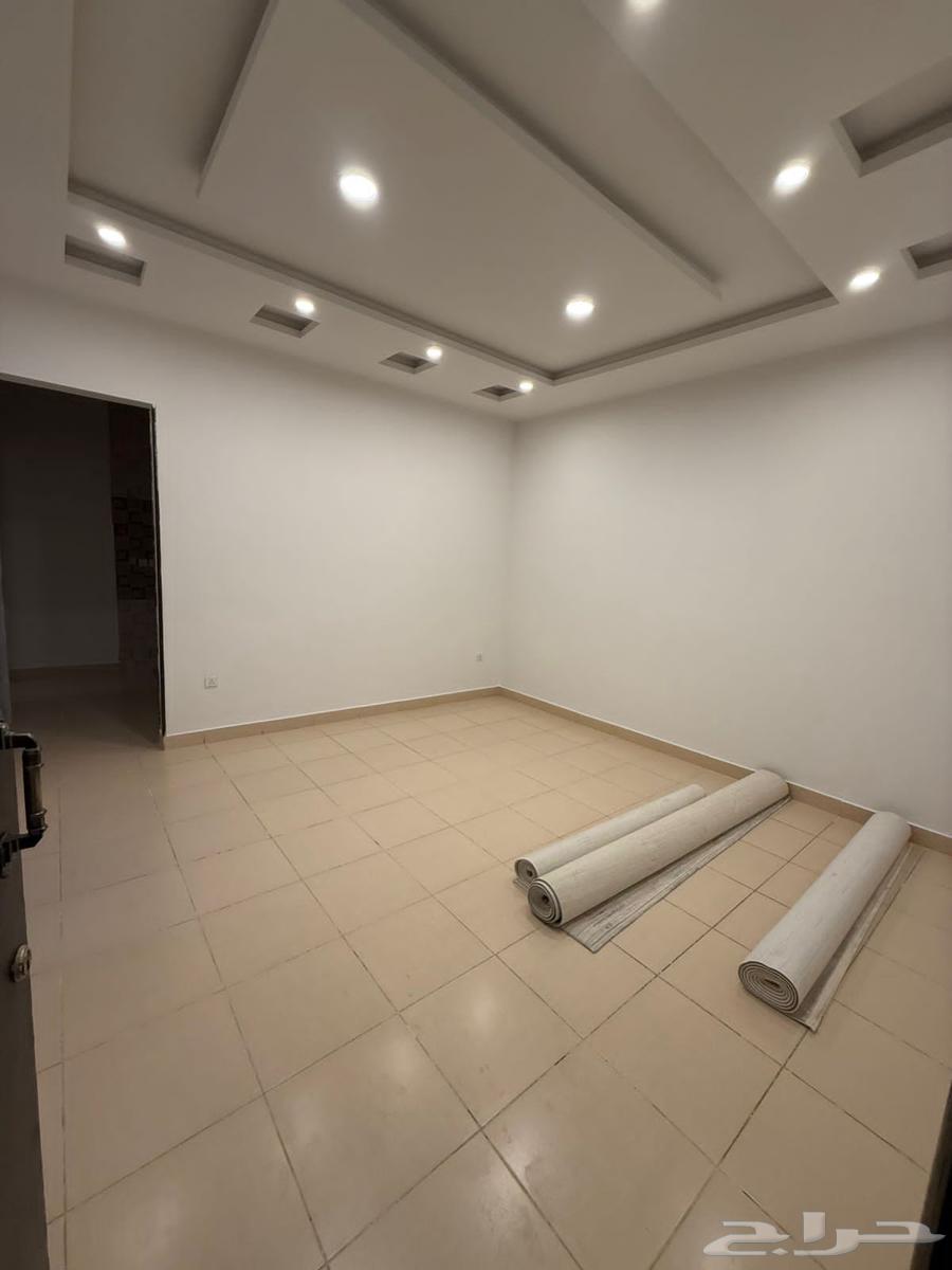 غرفتين وصاله مكيف سبلت راكب مطبخ راكب للايجار السنوي64244660687746114