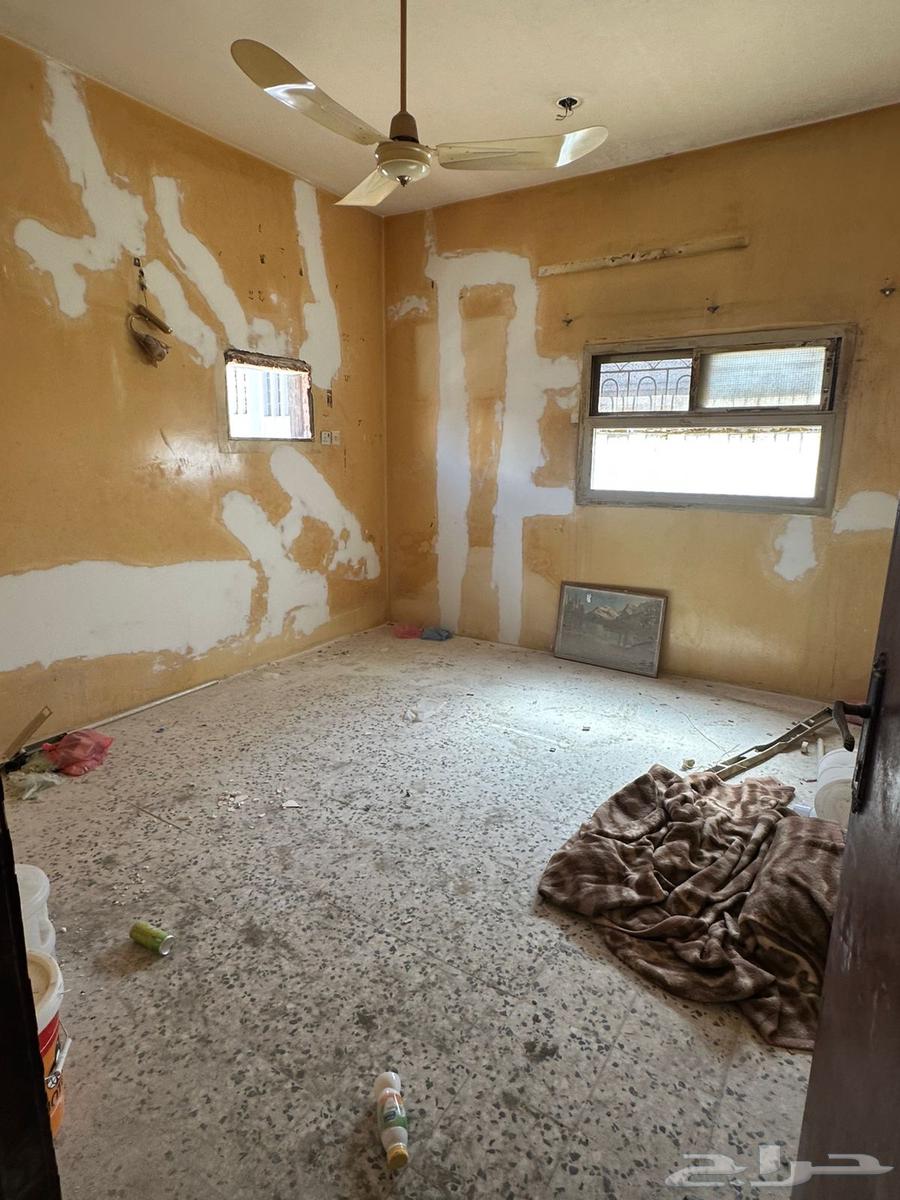 بيت للبيع حي المعلمين64240290019713110