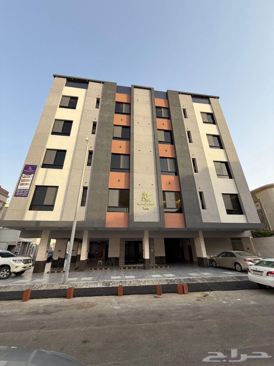 شقة فاخرة حي الربوة خمس غرف64240138064769110