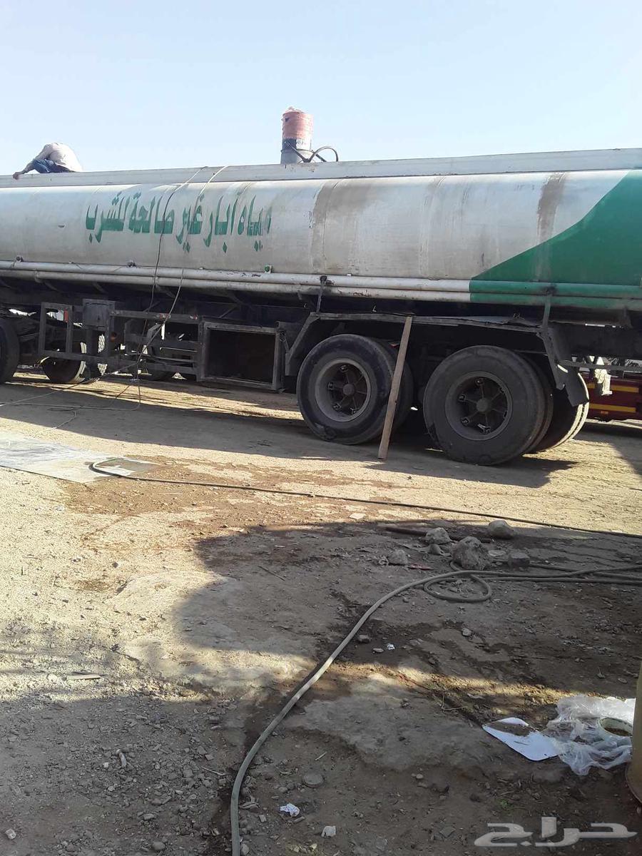 صيانه وترميم خزانات ماء مقطورات واعادة اصلاحها64240624685059110