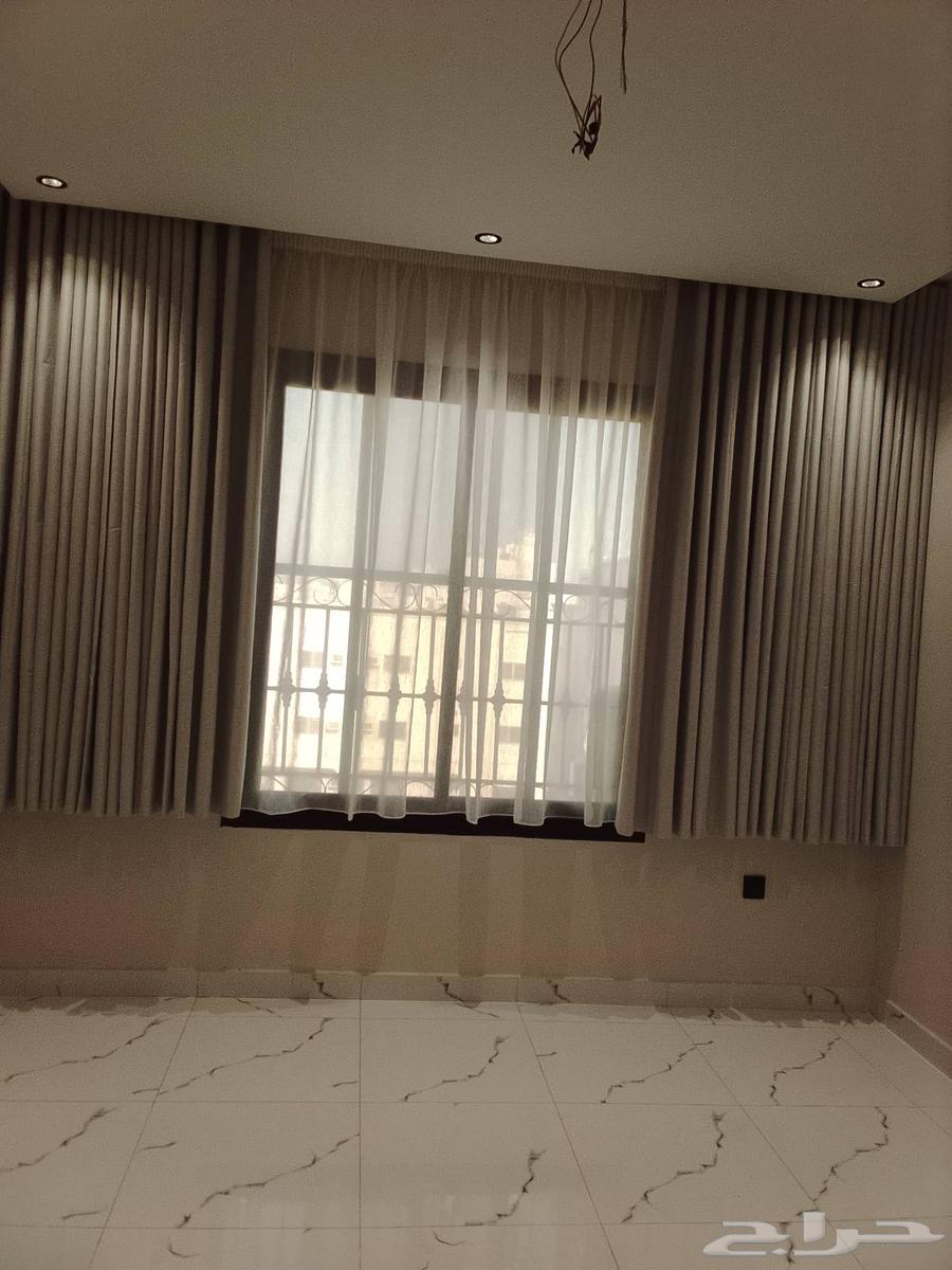 معلم تركيب ستائر وتنجيد كنب64241486748163110