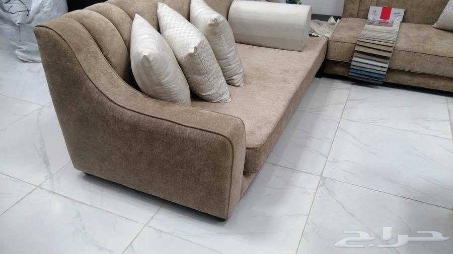 تفصيل وتنجيد حسب الطلب الزبون عندكم كنب قديم يرجع جديد64241654081411112