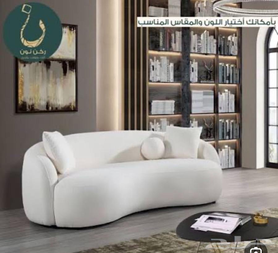 Upholstery of sofas, seating areas, and fabric replacement64241149341058113