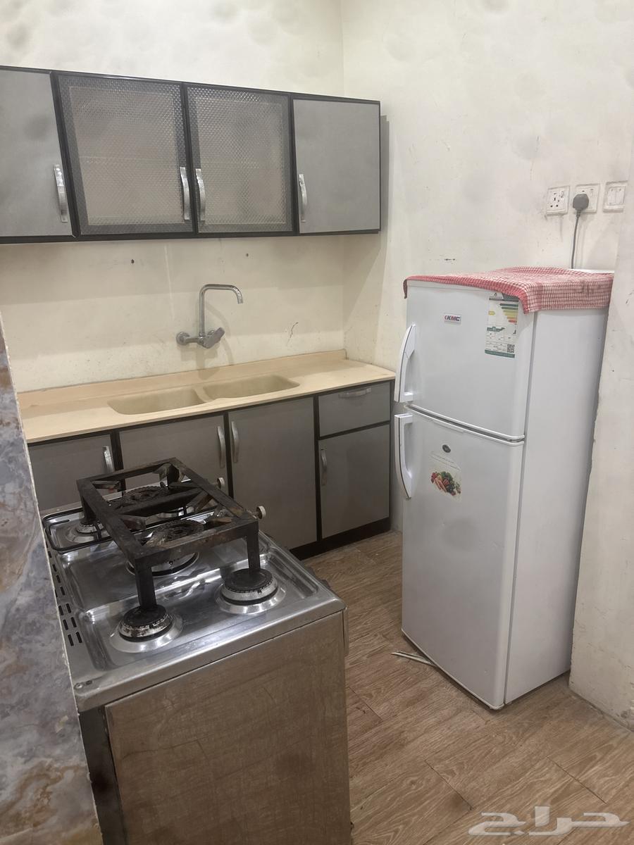 استراحه مكونه في غرفتين نوم ومجلس ودورة ميااه في مثمله خلف64240617251329114